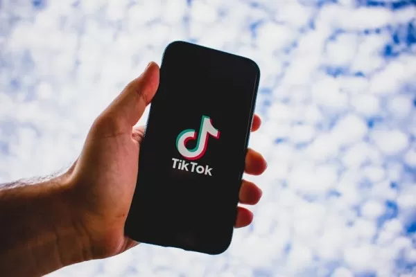 10 Aplikasi Edit Video Terbaik untuk TikTok, Siap-siap Viral!