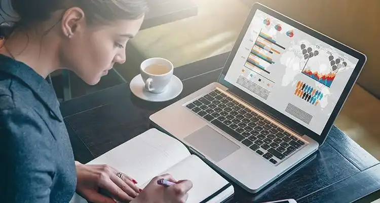 Tren Digital Marketing dalam Ilmu Komunikasi Tahun 2025